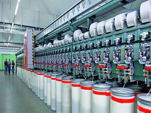 纺织机械高效生产装配-RIDGID RE60电动液压电缆压接工具